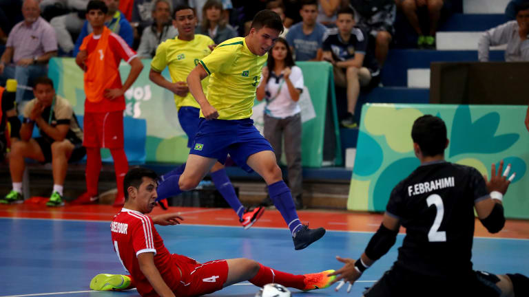 Can Futsal become the heart of the Small Sided Games approach?