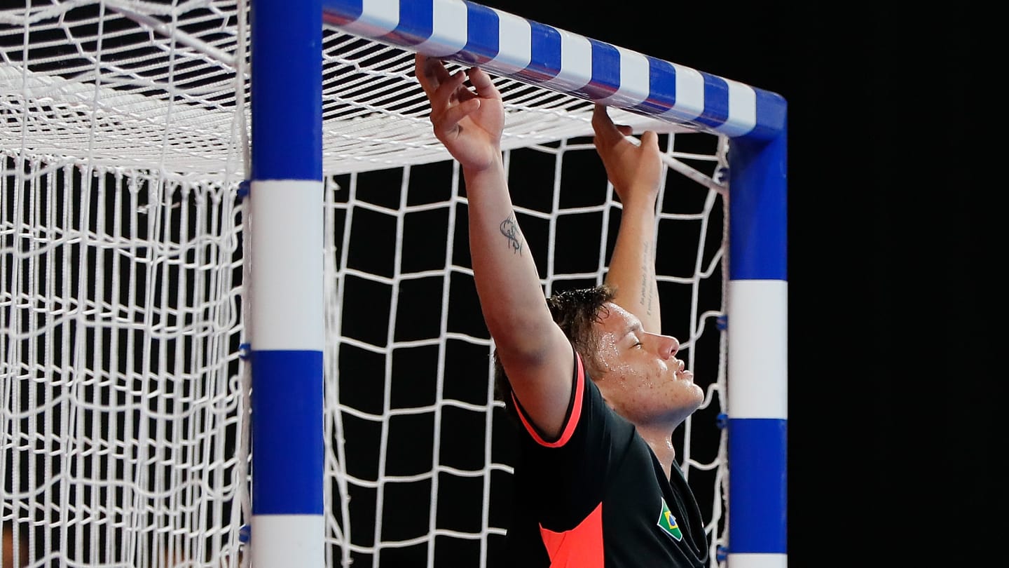  Andy Reading gives FIFA an expert view on Goalkeepers in futsal 