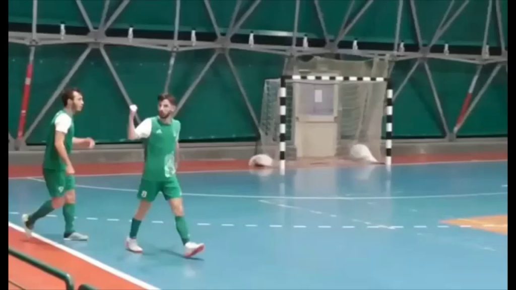 English futsal player Liam Palfreeman makes it 7 goals in 7 games in Italy