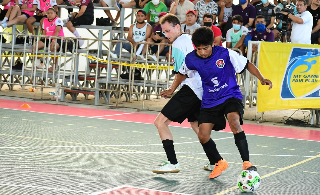 The promising future of futsal in Mexico with Antonio Huizar and Edgar Andrade of the FMF