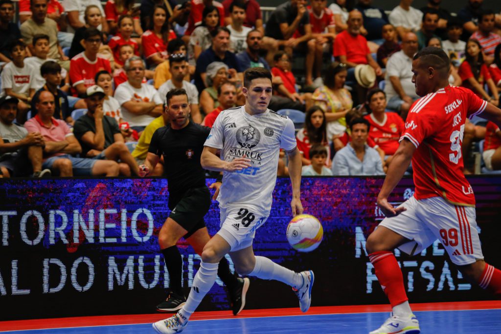 Intense Battles Unfold in the Record International Masters Futsal 2023